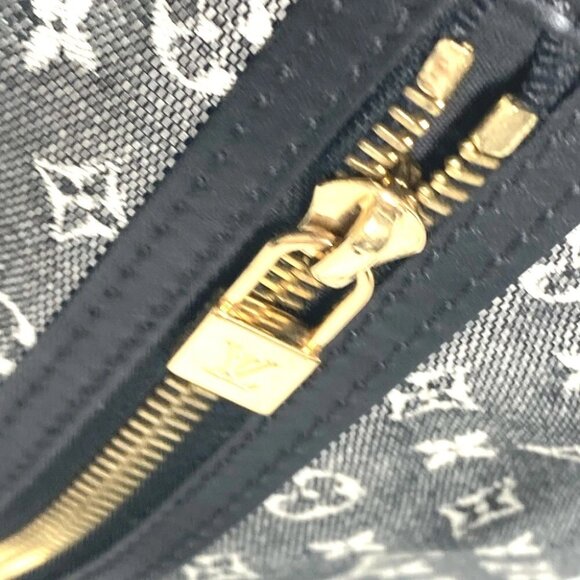 LOUIS VUITTON M92522 Monogram mini Betsy Bag Drawstring Shoulder Bag - Picture 3 of 14